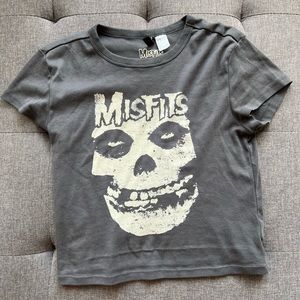 H&M misfits tee